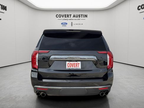 Used 2023 GMC Yukon XL Denali Ultimate image 4