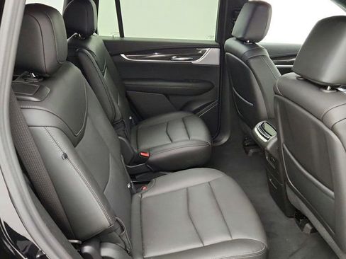 Used 2024 Cadillac XT6 Sport w/ Technology Package image 24