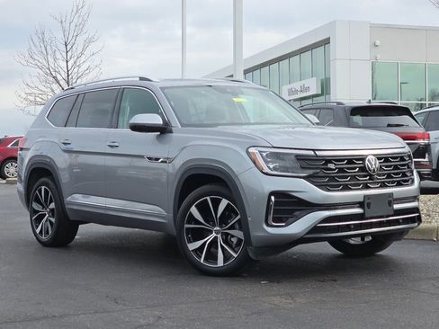 Used 2025 Volkswagen Atlas SEL Premium R-Line AWD/4WD image 2