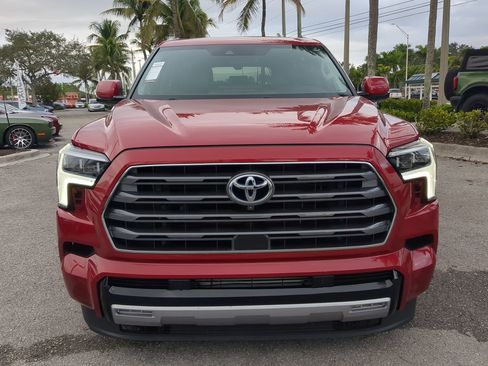 Used 2023 Toyota Sequoia Limited image 3