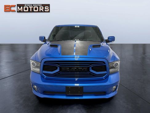 Used 2018 RAM 1500 Sport w/ Hydro Blue Sport Package AWD/4WD image 8