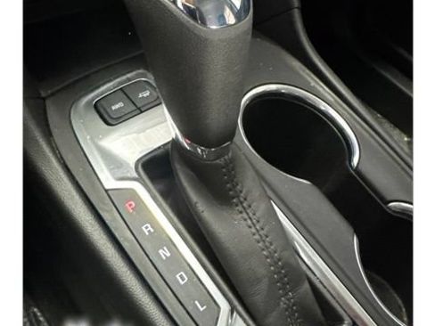 Used 2020 Chevrolet Equinox LT AWD/4WD image 18