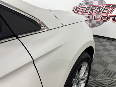 Used 2017 Ford Edge Titanium w/ Technology Package FWD image 31