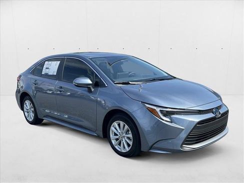 New 2025 Toyota Corolla XLE image 7