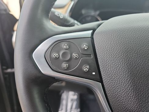 Used 2023 Chevrolet Traverse Premier AWD/4WD image 23
