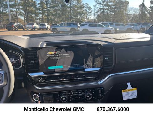 New 2026 Chevrolet Silverado 1500 LT Trail Boss w/ Convenience Package II image 17