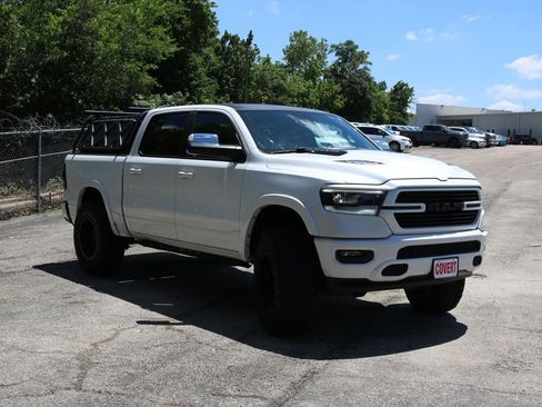Used 2019 RAM 1500 Laramie AWD/4WD image 7