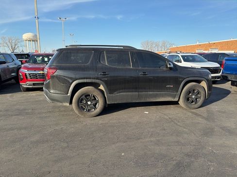 Used 2023 GMC Acadia AT4 w/ Preferred Package image 4