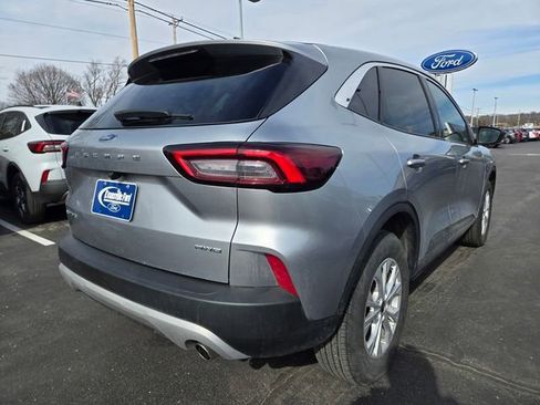 Used 2023 Ford Escape Active AWD/4WD image 38