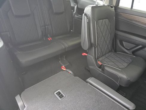 New 2026 Volkswagen Atlas SEL Premium R-Line image 13