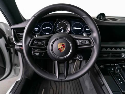 Used 2020 Porsche 911 Carrera image 17