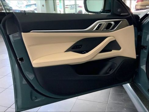 Used 2025 BMW i4 eDrive40 w/ Premium Package RWD image 10