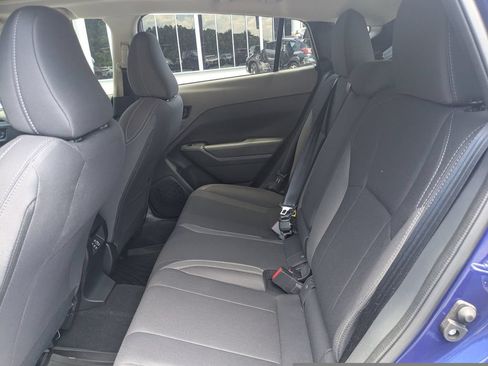 Used 2025 Subaru Crosstrek 2.5i Premium AWD/4WD image 13