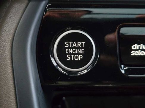 New 2025 Audi Q5 Prestige image 40