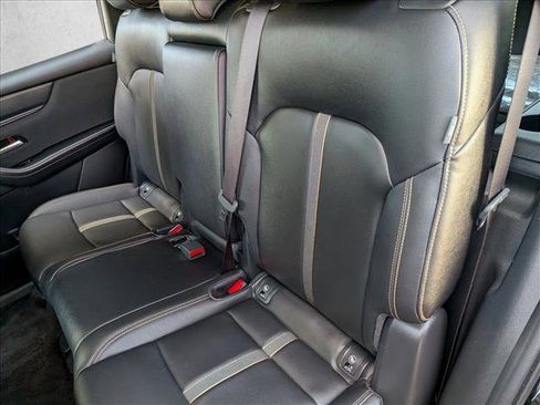 Certified 2025 MAZDA CX-90 3.3 Turbo w/ Select Package image 16