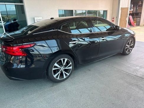 Used 2017 Nissan Maxima 3.5 SL FWD image 5