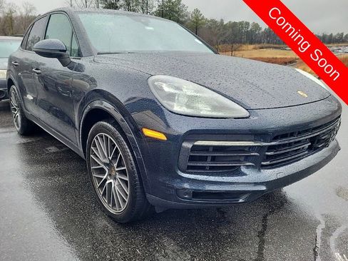 Used 2019 Porsche Cayenne S image 1