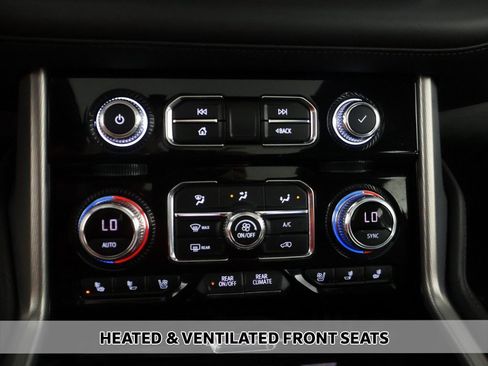 Used 2023 GMC Yukon Denali image 10