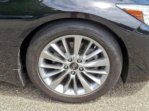 Used 2023 INFINITI Q50 Luxe w/ Cargo Package AWD/4WD image 11