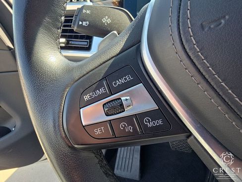 Used 2025 BMW X5 xDrive50e image 16