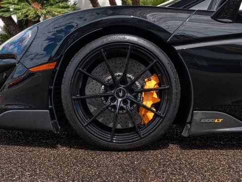 Used 2020 McLaren 600LT Spider RWD image 7