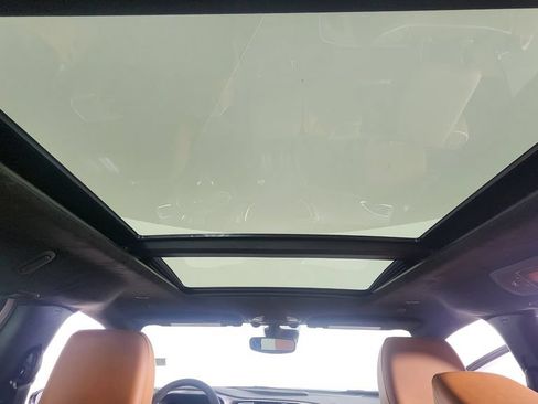 New 2026 Chrysler Pacifica Pinnacle FWD image 32