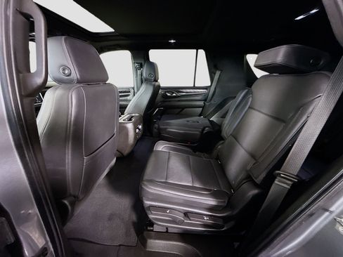 Used 2021 GMC Yukon Denali w/ Denali Premium Package RWD image 25