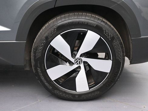 Certified 2025 Volkswagen Taos S AWD/4WD image 13