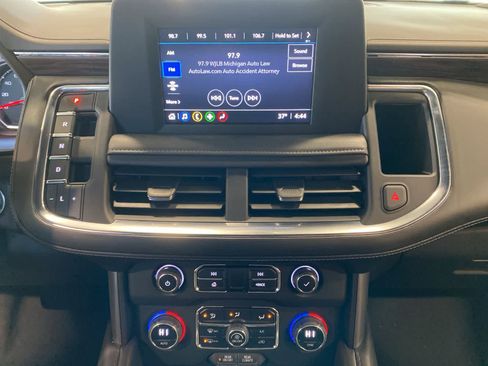 Used 2023 Chevrolet Tahoe LS image 12