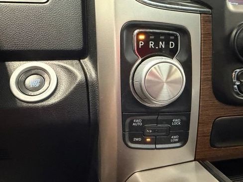 Used 2018 RAM 1500 Laramie w/ Convenience Group AWD/4WD image 27