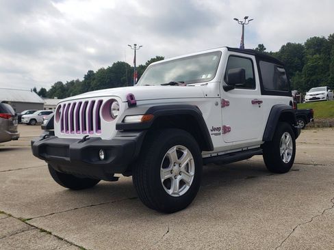 Used 2020 Jeep Wrangler Sport AWD/4WD image 7