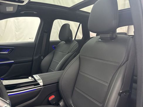 Used 2026 Mercedes-Benz GLC 300 GLC 300 image 13