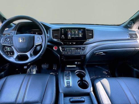 Certified 2022 Honda Passport TrailSport image 7