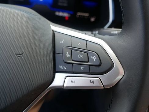 Certified 2022 Volkswagen Jetta SE FWD image 26