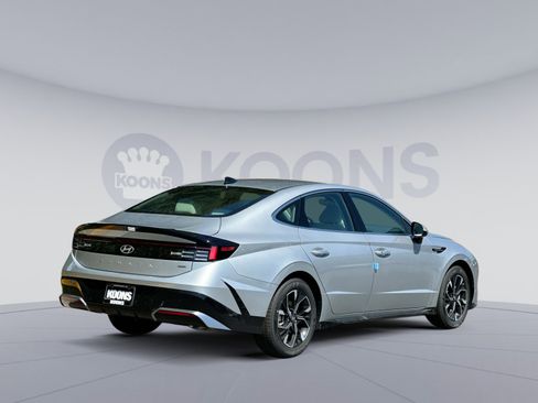 New 2025 Hyundai Sonata SEL image 7