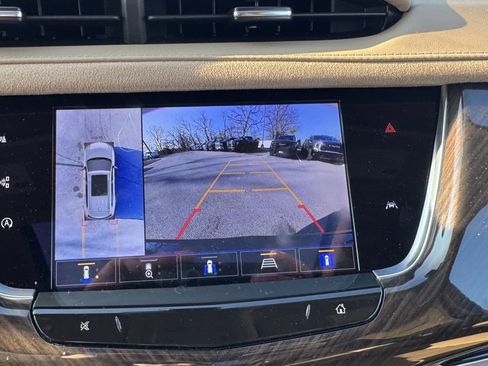 Used 2025 Cadillac XT6 Sport w/ Platinum Package image 20