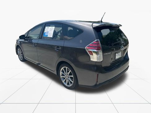 Used 2015 Toyota Prius V Five w/ Advanced Technology Package FWD image 6