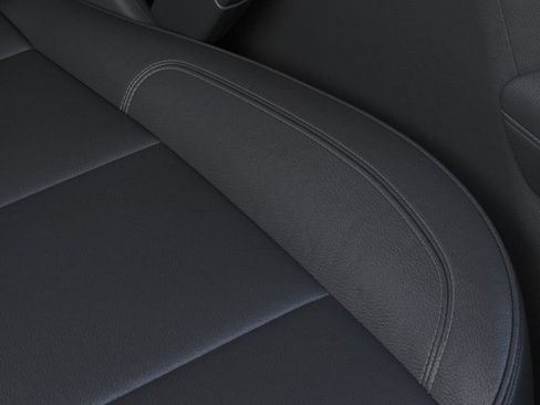New 2026 Chevrolet Suburban LT RWD image 21