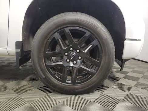Used 2023 Chevrolet Silverado 1500 Custom w/ LPO, Dark Essentials Package AWD/4WD image 11