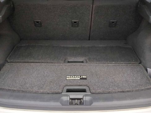 Used 2019 Nissan Rogue Sport S image 33