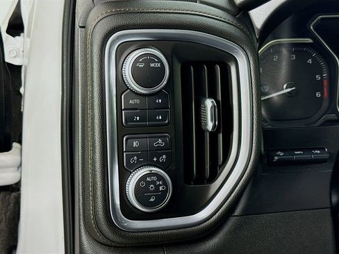 Used 2020 GMC Sierra 1500 AT4 w/ AT4 Premium Package AWD/4WD image 10