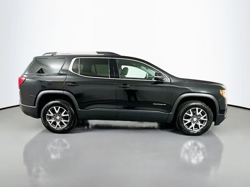 Used 2023 GMC Acadia SLT image 4