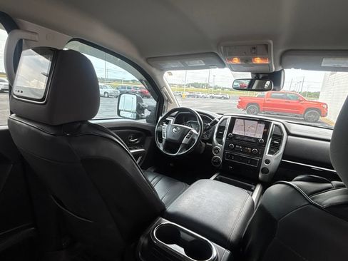 Used 2021 Nissan Titan SV w/ SV Convenience Package AWD/4WD image 28