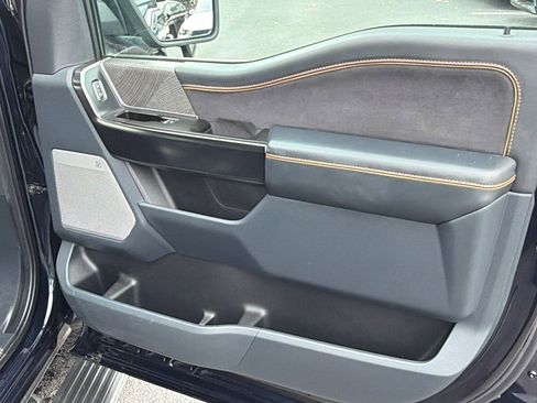 Used 2022 Ford F150 Platinum image 35