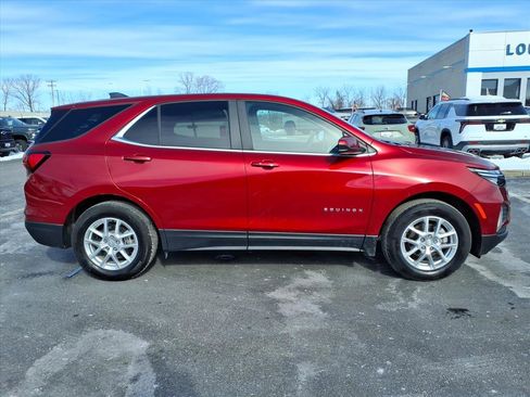 Used 2024 Chevrolet Equinox LT w/ LPO, Floor Liner Package image 28