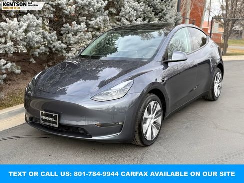 Used 2023 Tesla Model Y Long Range image 2