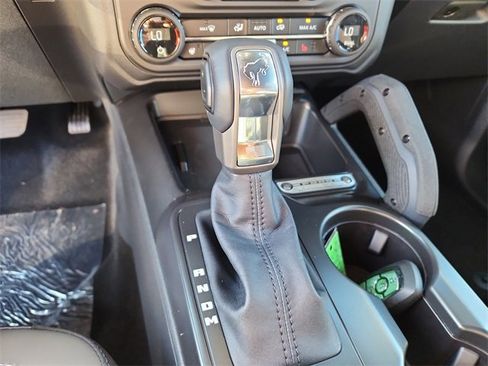 New 2025 Ford Bronco Outer Banks w/ Sasquatch Package image 23