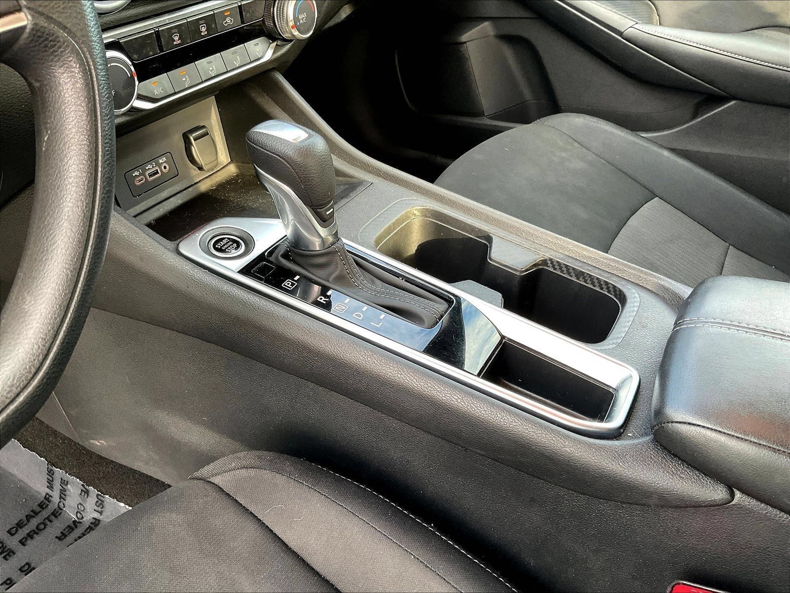 Certified 2024 Nissan Sentra SV FWD image 21
