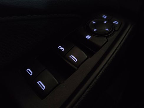 Used 2020 Chevrolet Traverse Premier FWD image 27