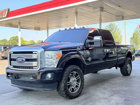 Used 2016 Ford F250 Platinum w/ Snow Plow Prep Package AWD/4WD image 6